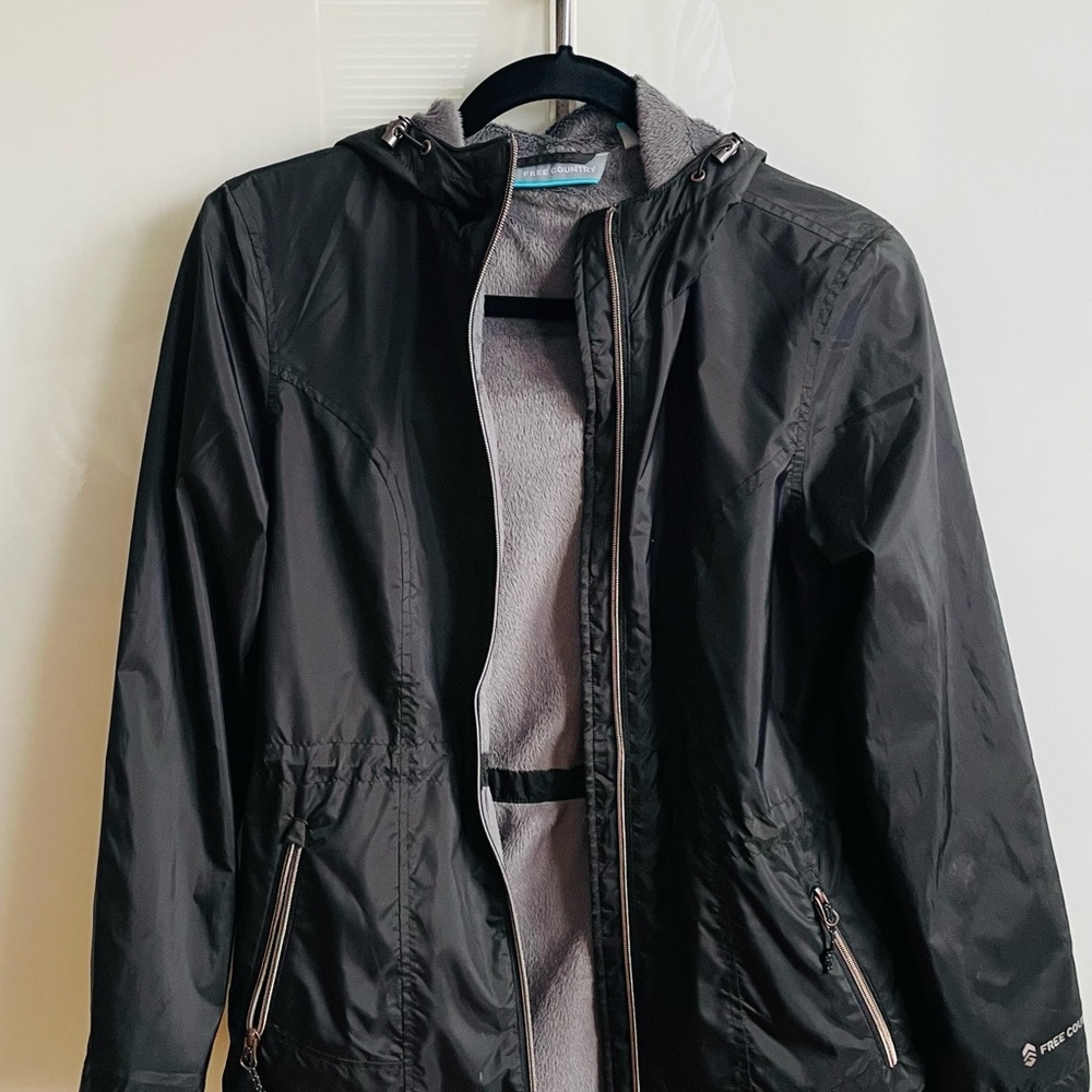Women’s Black Jacket by Free Country size S lined hooded